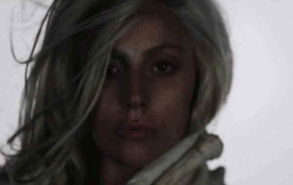 Lady Gaga GIF. Artiesten Lady gaga Mode Gifs Snl Saturday night live Andy samberg 