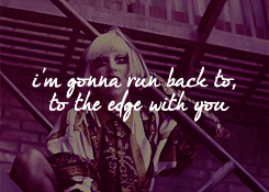 Lady Gaga GIF. Artiesten Lady gaga Gifs Artpop Lady gaga artpop 
