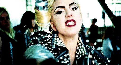 Lady Gaga GIF. Artiesten Champagne Christina aguilera Lady gaga Gifs Xtina 