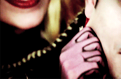 Lady Gaga GIF. Artiesten Champagne Christina aguilera Lady gaga Gifs Xtina 