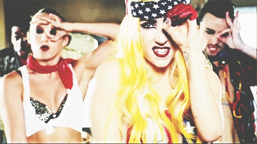 Lady Gaga GIF. Artiesten Lady gaga Gifs Griezelig Bad romance The fame monster 