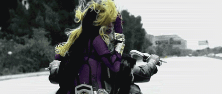 Artiesten Lady gaga Gifs aura itunes festival zwijn lady gaga iwbwy lady gaga itunes festival iwbwy 