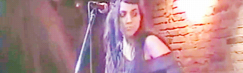 Lady Gaga GIF. Artiesten Champagne Christina aguilera Lady gaga Gifs Xtina 