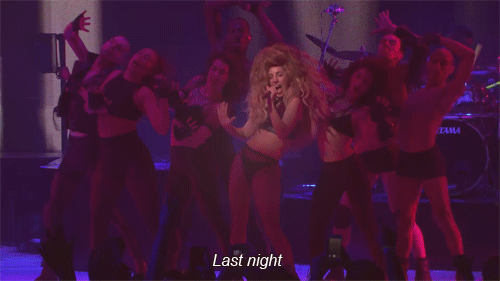 Lady Gaga GIF. Artiesten Lady gaga Gifs Aura Itunes festival Zwijn Lady gaga iwbwy Lady gaga itunes festival Iwbwy 