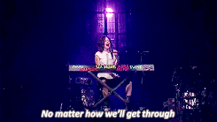 Lady Gaga GIF. Artiesten Lady gaga Gifs Mislukken Prestatie Mic Een backup danser 