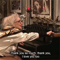 Lady Gaga GIF. Artiesten Lady gaga Gifs Snl Saturday night live 
