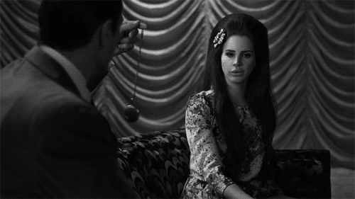Artiesten Gifs Lana del rey wijnoogst l b &amp;amp; w zwart en wit pb preto e branco blauw fluweel 