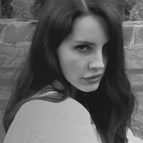 Muziek Artiesten Gifs Lana del rey in de war 