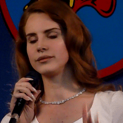 Lana Del Rey GIF. Bioscoop Artiesten Ogen Gifs Lana del rey Genegeerd Koket 