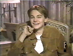 Leonardo Dicaprio GIF. Roken Leonardo dicaprio Gifs Filmsterren Haarflip 