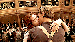 Titanic GIF. Films en series Titanic Leonardo dicaprio Rose Gifs Filmsterren Krik Naar de sterren 