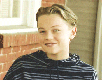 Leonardo Dicaprio GIF. Leonardo dicaprio Gifs Filmsterren Ophalen Schouderophalend Zwart en wit 