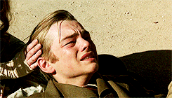 Leonardo Dicaprio GIF. Huilen Leonardo dicaprio Gifs Filmsterren Verdrietig Teleurgesteld 