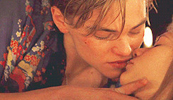 Leonardo Dicaprio GIF. Roken Leonardo dicaprio Gifs Filmsterren Haarflip 