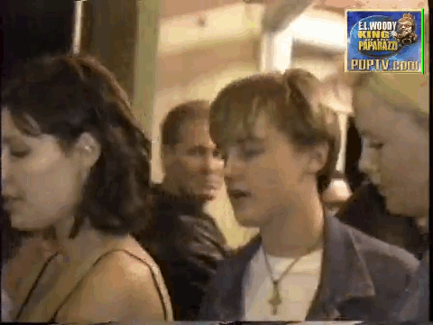 Leonardo Dicaprio GIF. Roken Leonardo dicaprio Gifs Filmsterren Zwart en wit The basketball diaries 