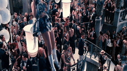 Leonardo Dicaprio GIF. Leonardo dicaprio Gifs Filmsterren Martin scorsese Cate blanchett The aviator Howard hughes 