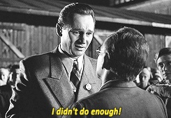 Liam Neeson GIF. Boos Gifs Filmsterren Liam neeson Rage Wraak Sam raimi Donkere man Peyton westlake 