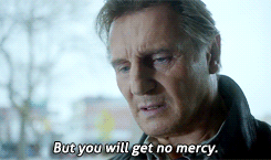 Liam Neeson GIF. Gifs Filmsterren Liam neeson Sam raimi Donkere man 
