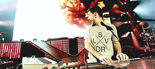 Artiesten Linkin park Gifs ander regenboogkleurig 