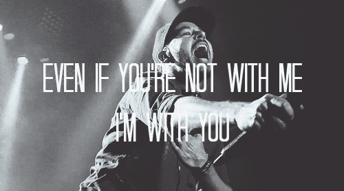 Artiesten Linkin park Gifs Chester Bennington 