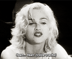 Madonna GIF. Artiesten Madonna Gifs Lachend Wie is dat meisje 