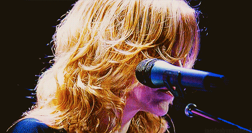 Artiesten Madonna Gifs Mondino open your heart 