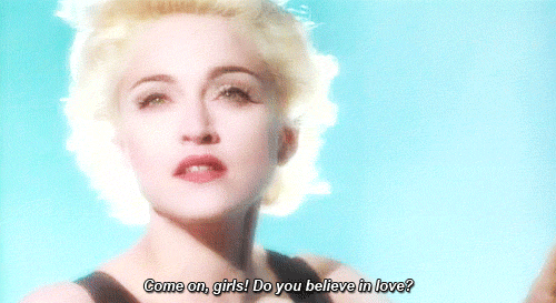 Artiesten Vogue Madonna Gifs muziekvideo music dansvloer zwart en whitem 