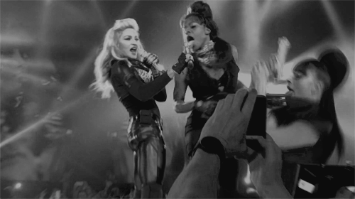 Dansen Artiesten Madonna Gifs zwart en wit MDNA girl gone wild music 