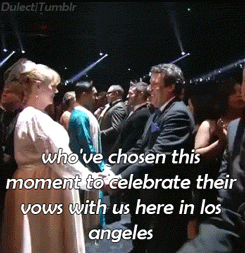 Madonna GIF. Artiesten Madonna Zonnebril Gifs Zwart en wit Material girl 