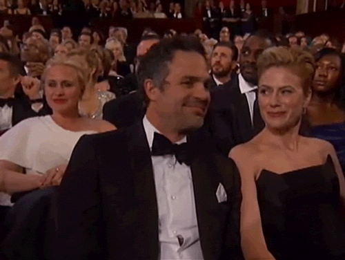 Mark Ruffalo GIF. Flirten Gifs Filmsterren Mark ruffalo Wenk Oscars 2015 