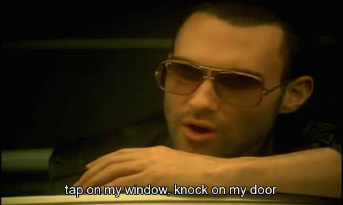 Artiesten Gifs Maroon 5 she will be loved 