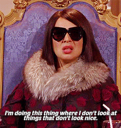 Maya Rudolph GIF. Gifs Filmsterren Maya rudolph Over mij De maya rudolphshow Koningin maya 
