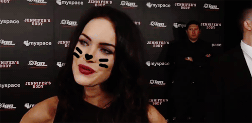 Megan Fox GIF. Beroemdheden Gifs Filmsterren Megan fox Mooi 