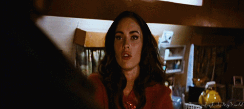 Megan Fox GIF. Beroemdheden Gifs Filmsterren Megan fox Mooi 