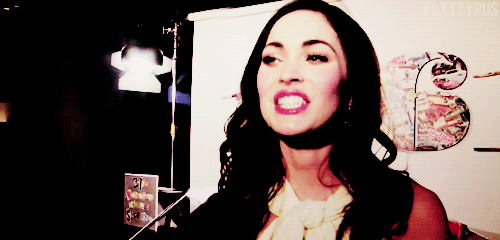 Megan Fox GIF. Bioscoop Transformers Gifs Filmsterren Megan fox 