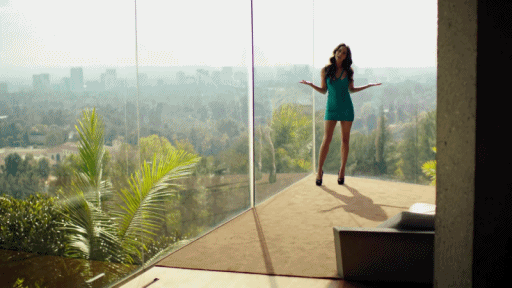 Megan Fox GIF. Gifs Filmsterren Megan fox Zwart en wit 