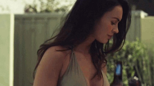 Megan Fox GIF. Bier Gifs Filmsterren Megan fox 