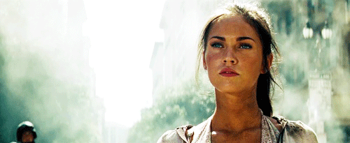 Megan Fox GIF. Gifs Filmsterren Megan fox Zwart en wit 