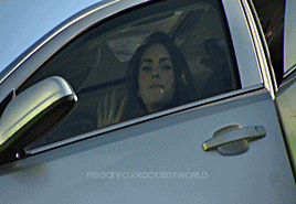 Megan Fox GIF. Gifs Filmsterren Megan fox Lachend 