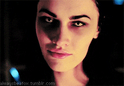 Megan Fox GIF. Bier Gifs Filmsterren Megan fox 