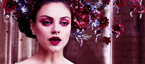 Mila Kunis GIF. Friends with benefits Gifs Filmsterren Mila kunis Geslacht 