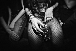 Mila Kunis GIF. Alcohol Prachtig Gifs Filmsterren Mila kunis Drugs 