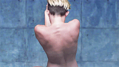Dave Chappelle GIF. Dansen Artiesten Miley cyrus Gifs Filmsterren Dave chappelle Reactiongifs Gek Penis 