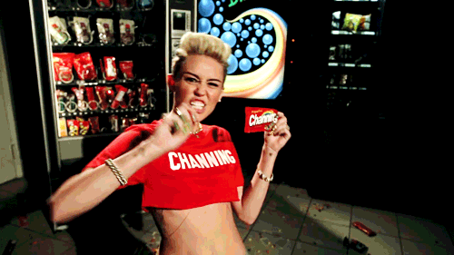 Muziek Artiesten Miley cyrus Gifs miley wrecking ball 