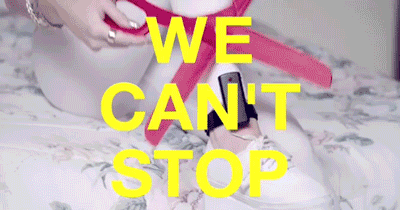 Artiesten Miley cyrus Gifs wrecking ball Miley Cyrus sloopkogel 