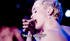 Miley Cyrus GIF. Artiesten Miley cyrus Gifs Snl 