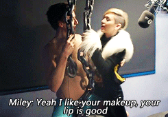 Miley Cyrus GIF. Artiesten Miley cyrus Gifs Lot Miley Cyrus Miley ray cyrus Destiny hope cyrus 