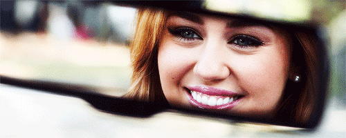 Liefde Artiesten Miley cyrus Gifs VEVO zwart en wit muziekvideo wrecking ball bangerz 