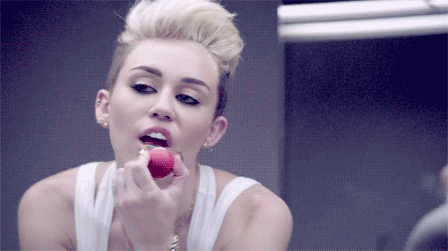Liefde Artiesten Miley cyrus Gifs Reblog diva miley 23 Miley Ray Cyrus orgulho 