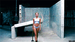 Miley Cyrus GIF. Artiesten Miley cyrus Gifs 2013 Mtv Vmas 